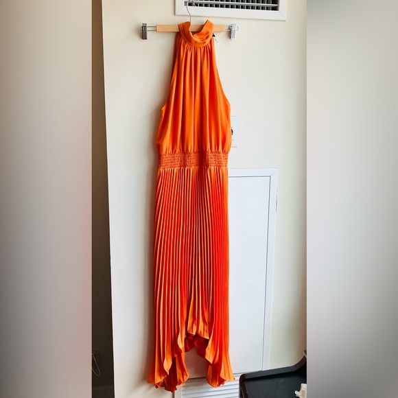 Brand new Karl Lagerfeld dress size Small - Picture 3 of 5